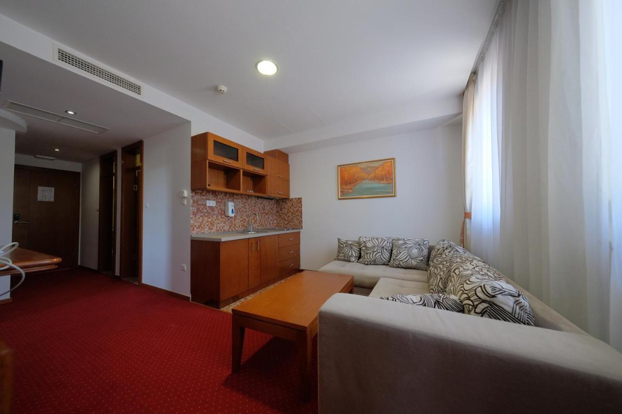Motel Mujanic Sarajevo Mostarsko Raskrsce Bagian luar foto