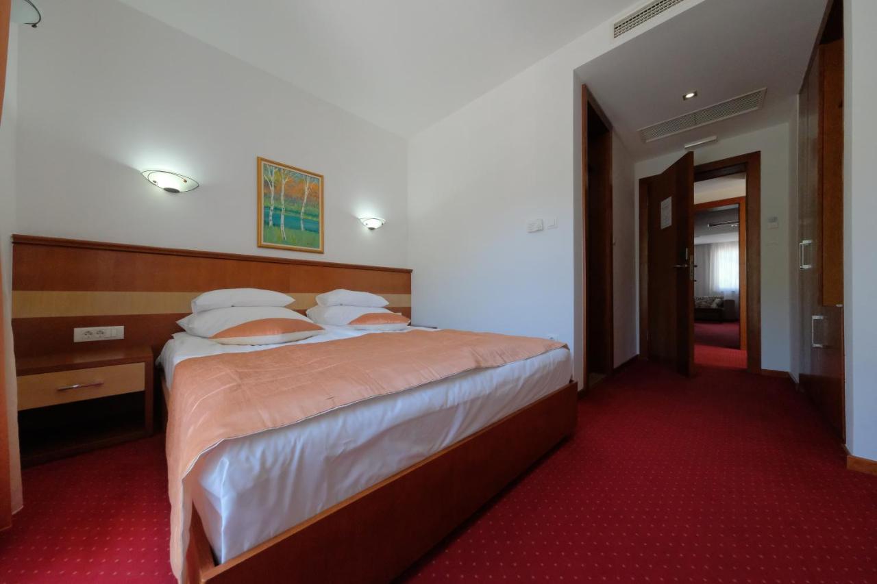 Motel Mujanic Sarajevo Mostarsko Raskrsce Bagian luar foto